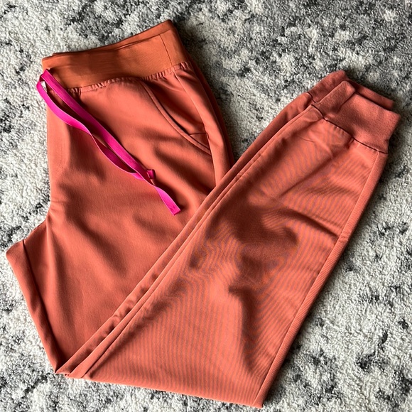 Figs Pants - Figs Coral Jogger Pants with Bright Pink Drawstring